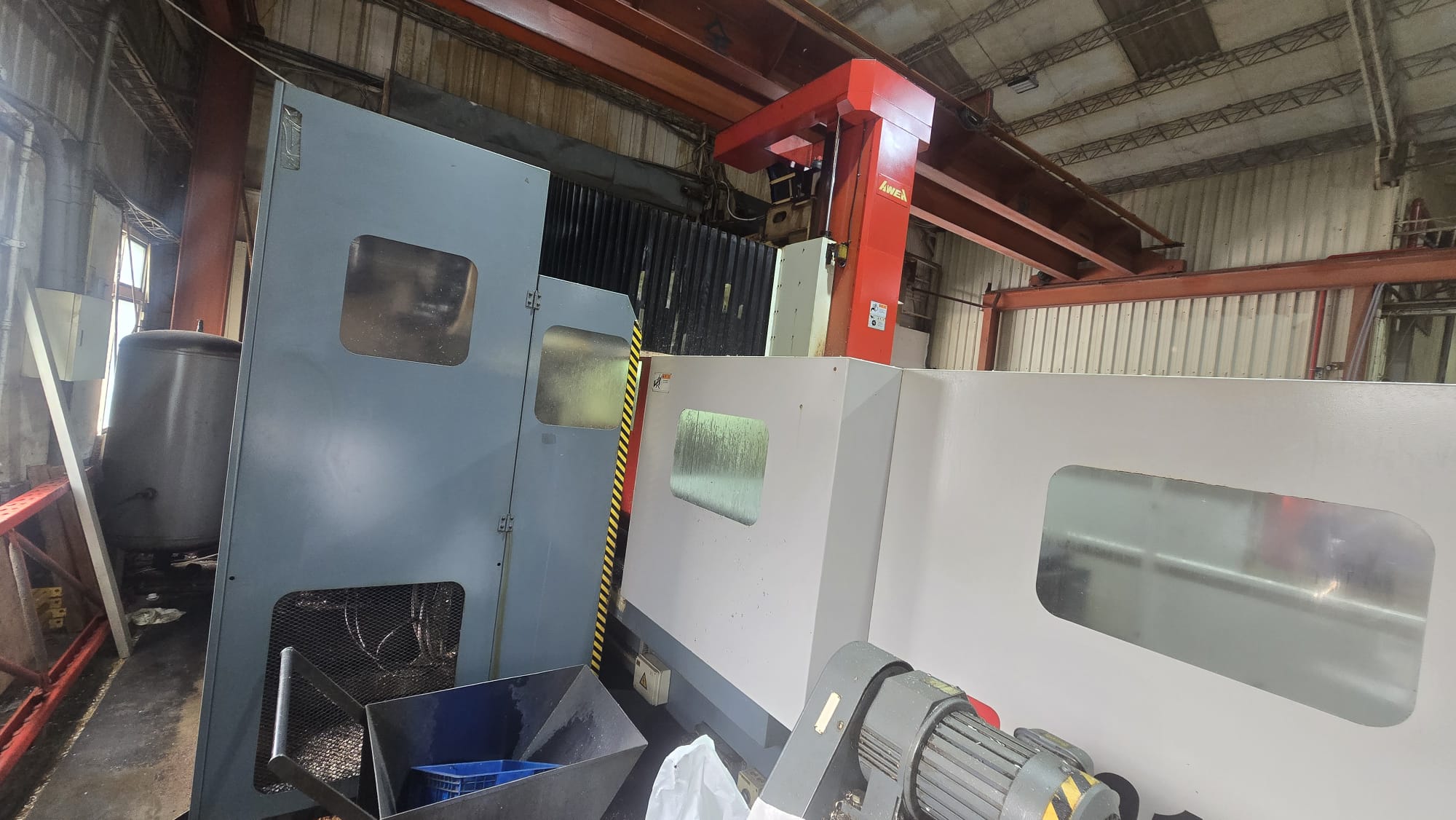 Taiwan CNC inspection and shop-floor machine image