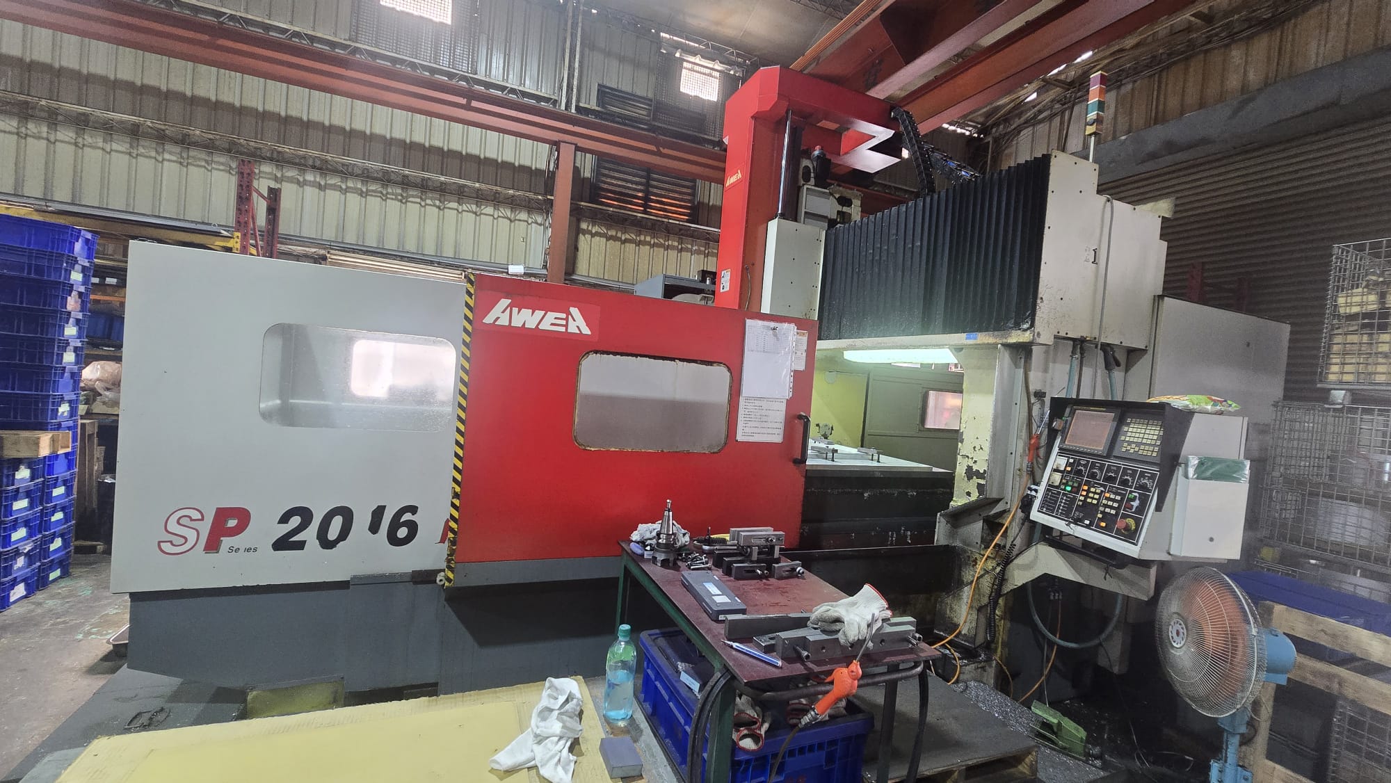 Taiwan CNC machine inventory photo for buyer confidence